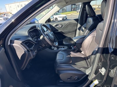 2020 Jeep Cherokee Altitude