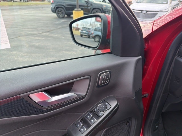 2026 Ford Escape ST-Line Select