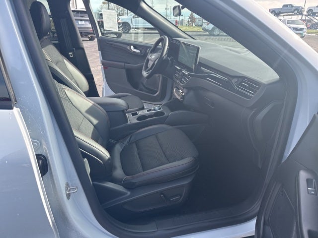 2026 Ford Escape Hybrid ST-Line Select