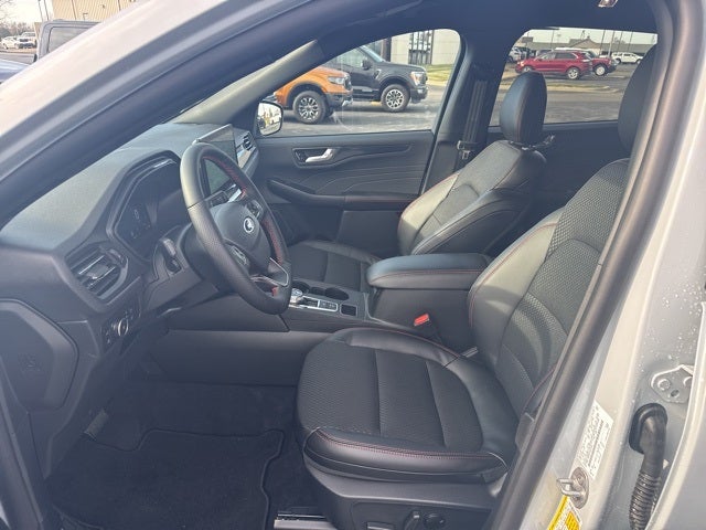 2026 Ford Escape Hybrid ST-Line Select