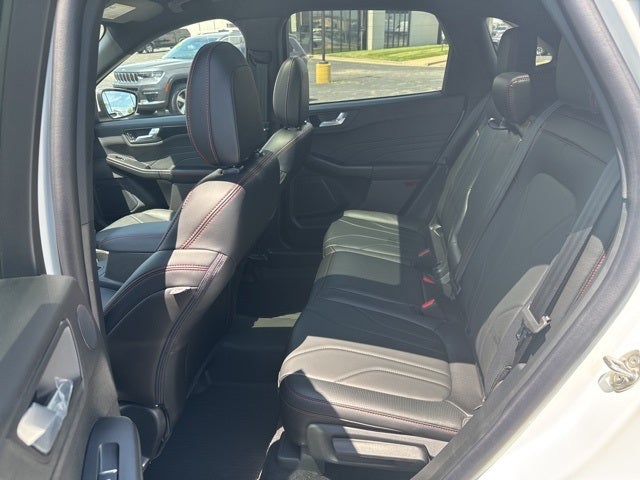 2025 Ford Escape ST-Line Elite