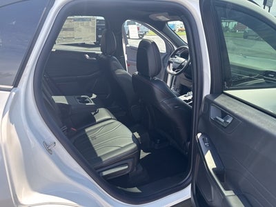 2025 Ford Escape ST-Line Elite