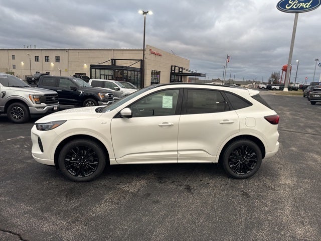 2026 Ford Escape ST-Line Elite