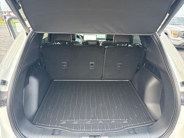 2026 Ford Escape ST-Line Elite