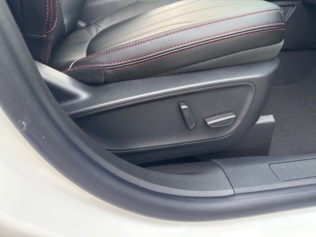 2026 Ford Escape ST-Line Elite