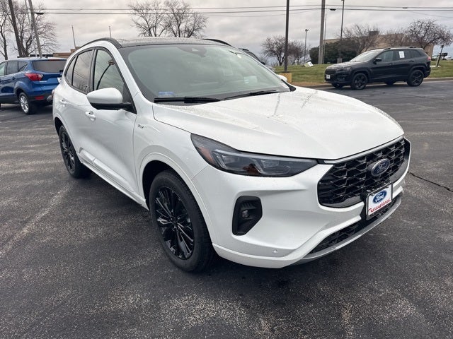 2026 Ford Escape ST-Line Elite