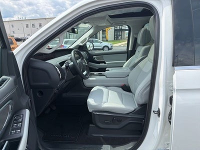 2026 Ford Expedition Max Platinum
