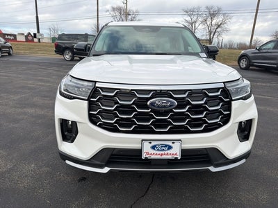 2026 Ford Explorer Platinum