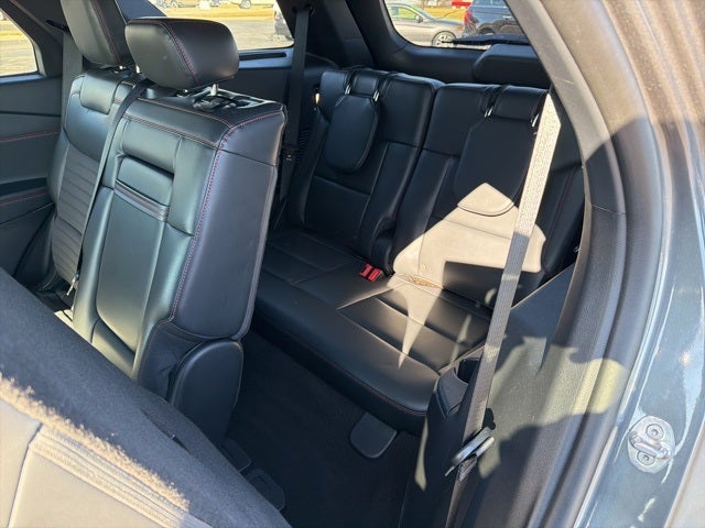 2025 Ford Explorer ST-Line ST-Line