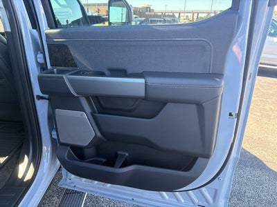 2026 Ford F-350SD Lariat DRW