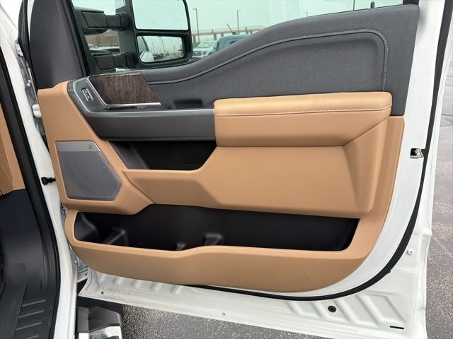 2026 Ford F-450SD Lariat DRW