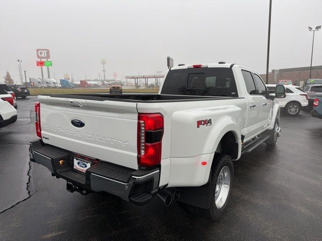 2026 Ford F-450SD Lariat DRW