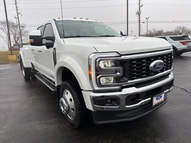 2026 Ford F-450SD Lariat DRW