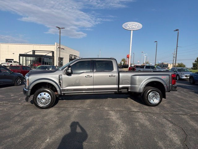 2025 Ford F-450SD Lariat DRW