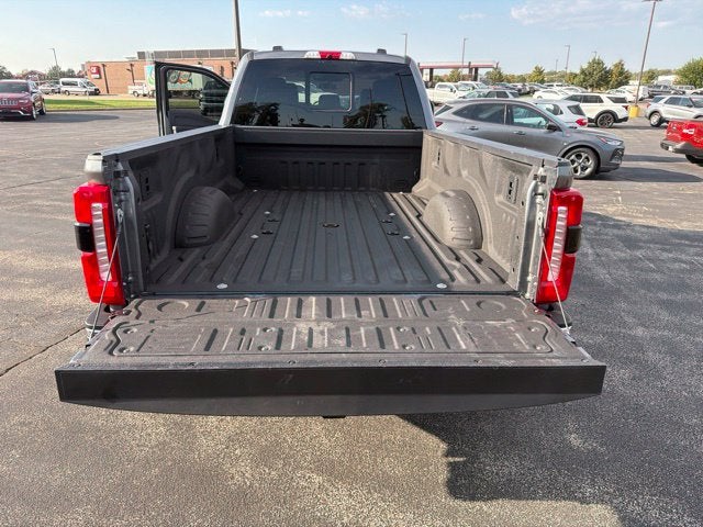 2025 Ford F-450SD Lariat DRW