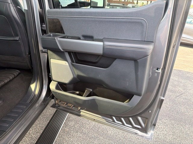 2025 Ford F-450SD Lariat DRW