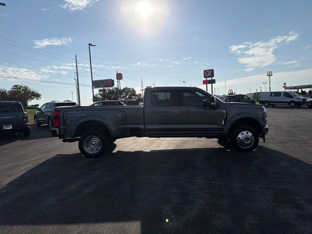 2025 Ford F-450SD Lariat DRW