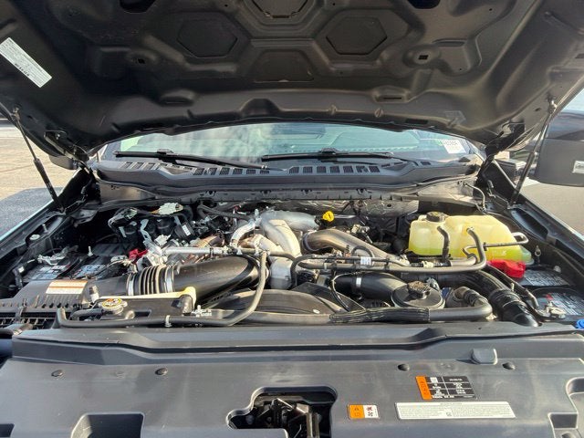 2025 Ford F-450SD Lariat DRW