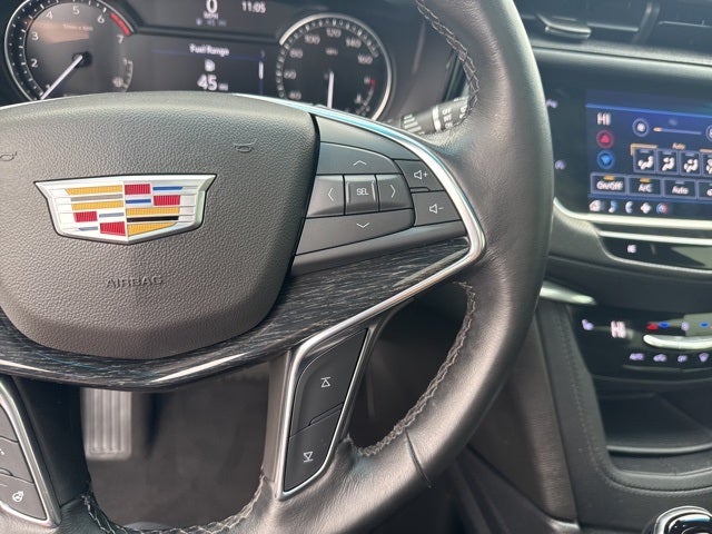 2022 Cadillac XT5 Premium Luxury