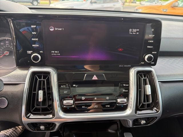 2022 Kia Sorento SX