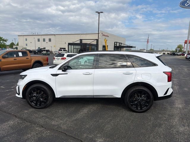 2022 Kia Sorento SX