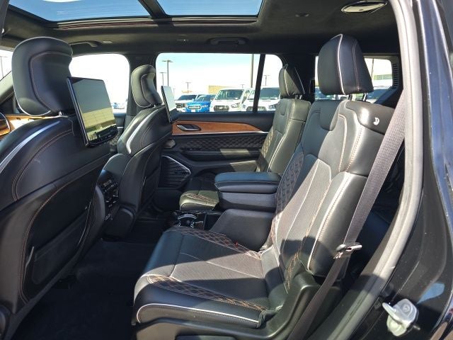 2023 Jeep Grand Cherokee L Summit