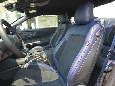 2025 Ford Mustang Dark Horse