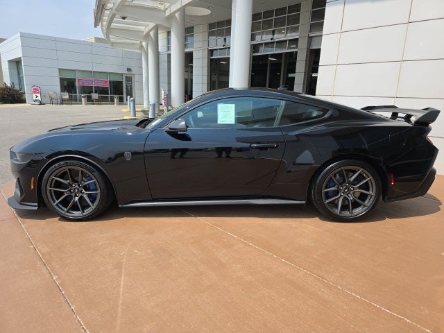 2025 Ford Mustang Dark Horse
