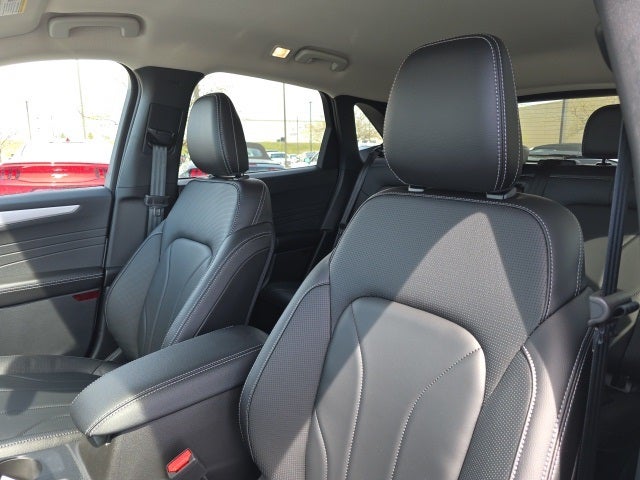 2025 Ford Escape Plug-In Hybrid Base