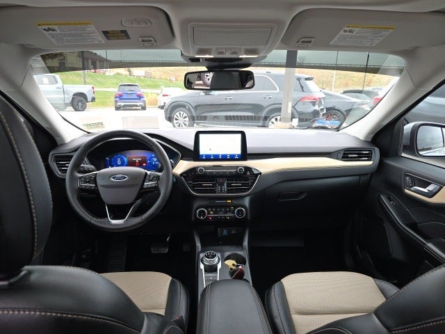 2022 Ford Escape Plug-In Hybrid Titanium