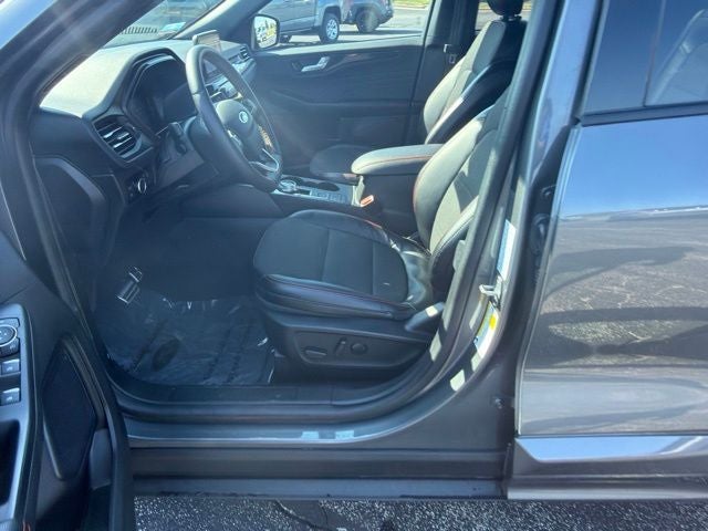 2024 Ford Escape Hybrid ST-Line