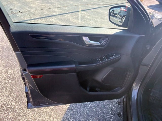 2024 Ford Escape Hybrid ST-Line