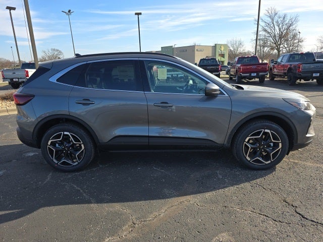 2026 Ford Escape Platinum