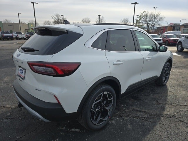 2026 Ford Escape Platinum