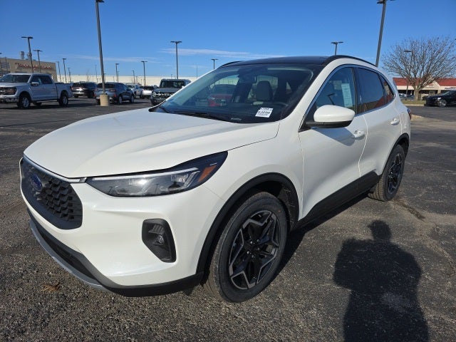 2026 Ford Escape Hybrid Platinum