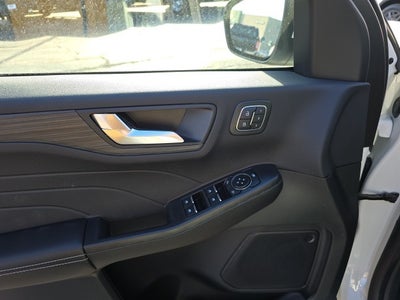 2026 Ford Escape Hybrid Platinum