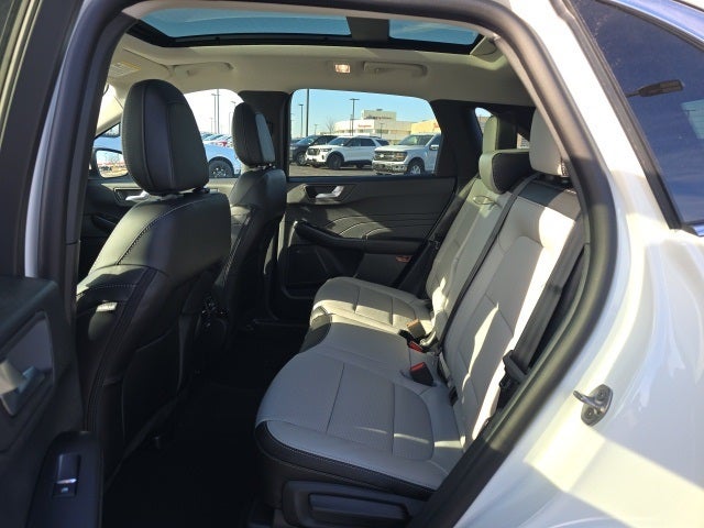 2026 Ford Escape Hybrid Platinum