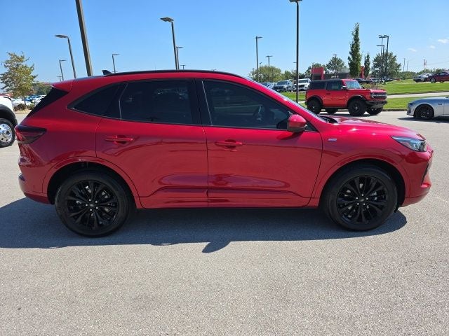 2024 Ford Escape ST-Line Elite