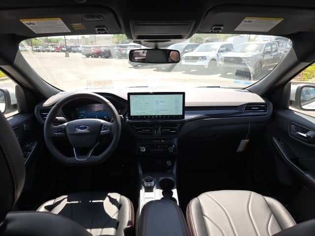 2025 Ford Escape Hybrid ST-Line Elite