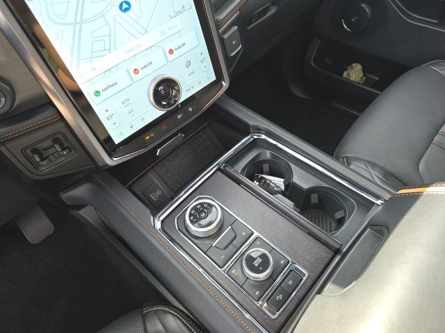 2024 Ford Expedition Platinum