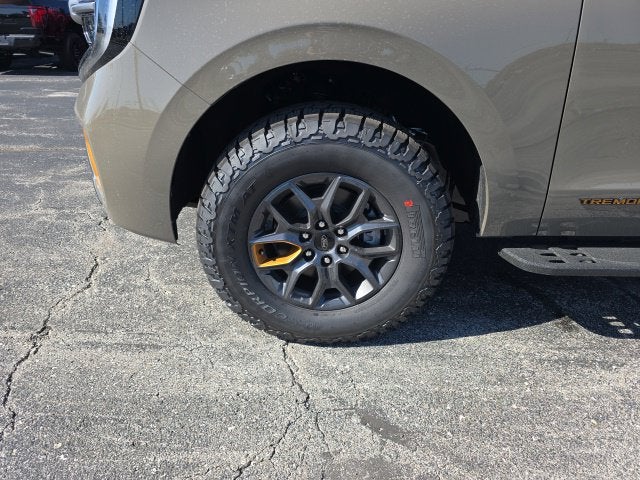 2027 Ford Expedition Tremor