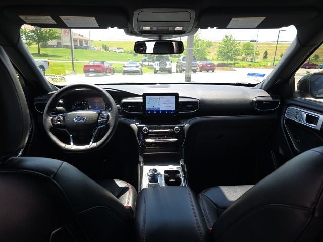 2023 Ford Explorer ST-Line