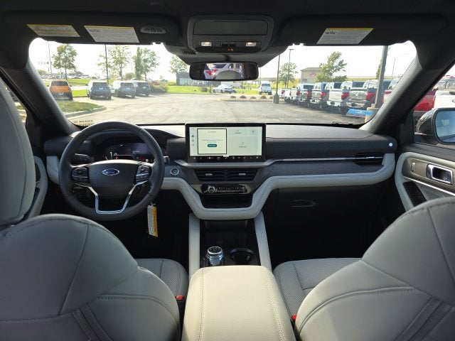 2027 Ford Explorer Platinum