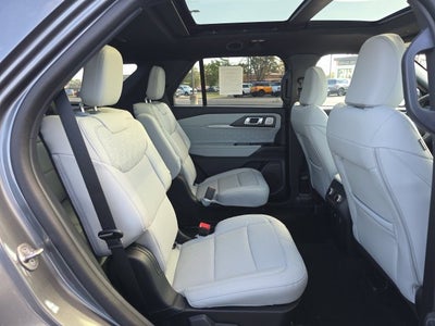 2027 Ford Explorer Platinum