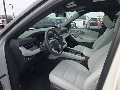 2027 Ford Explorer Platinum