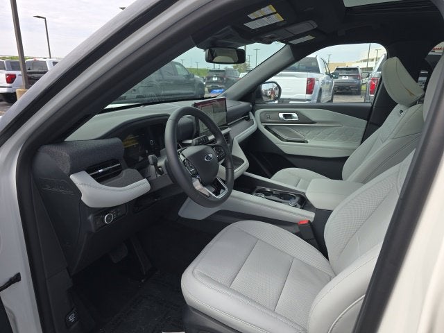 2027 Ford Explorer Platinum