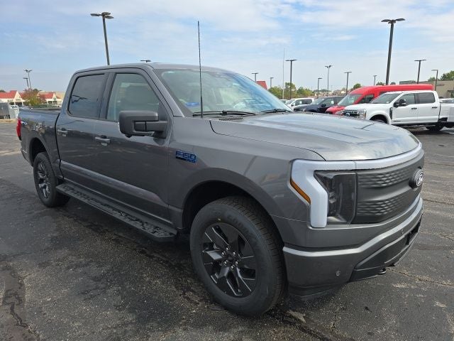 2025 Ford F-150 Lightning Flash