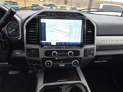 2022 Ford F-250SD Lariat