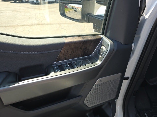 2025 Ford F-250SD Lariat