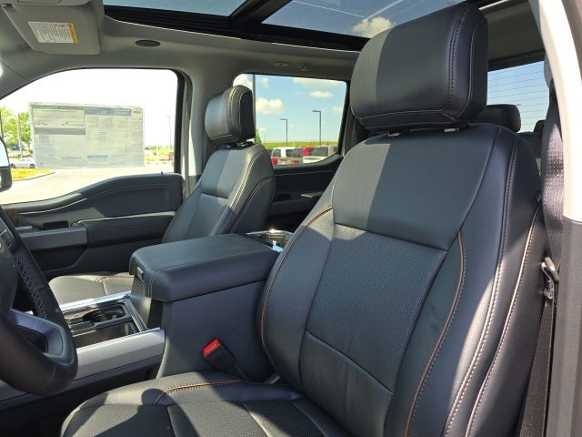 2025 Ford F-350SD Lariat